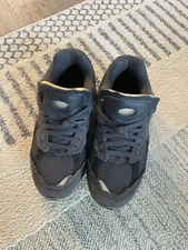 NB2002R Phantom Black Suede