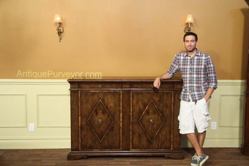 Solid Walnut Sideboard with Chestnut Inlays | Rustic style Buffet High End - Image 3 of 4