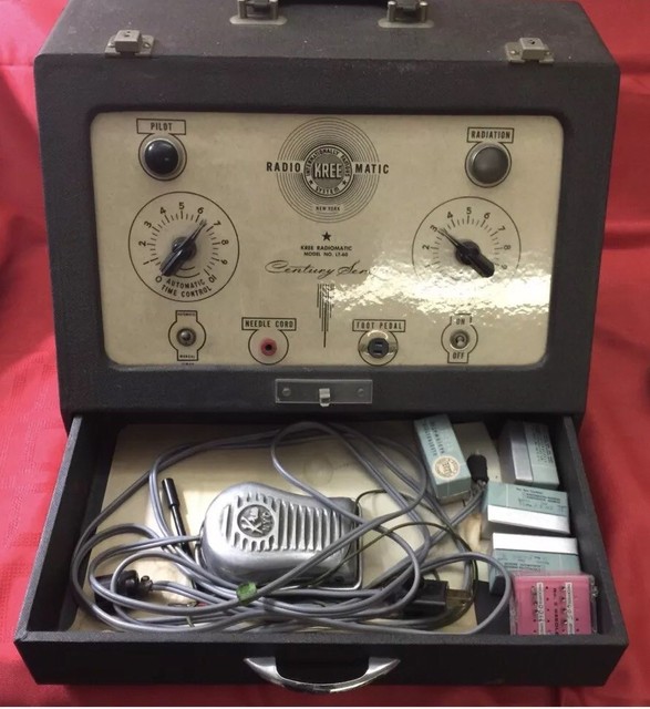 Vintage Kree Radiomatic LT60 Electrolysis Machine w/Pedal,Needles,Case