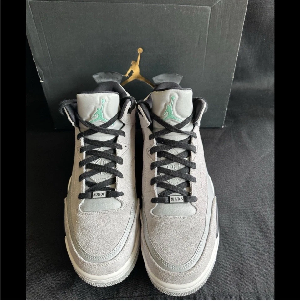 Talla 11 - Jordan Son Of Mars Low Wolf Gris Hombre Excelente Con Caja Gamuza Foto 2 de 4
