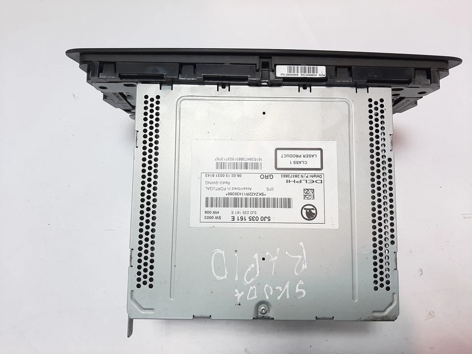 SKODA RAPID NH3 5J0035161E Musik-Player ohne GPS 1.60 Diesel 66kw 2013 17198647 - Bild 2 von 4