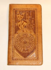VTG ARTMEX GENUINE LEATHER MAYAN CALENDAR TOOLED LEATHER CHECK BOOK CASH WALLET