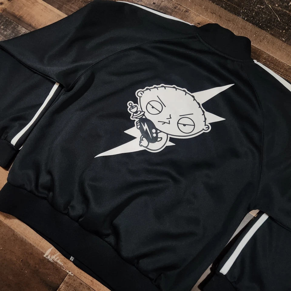 Chaqueta de chándal Family Guy Stewie para hombre mediana negra rayo perno años 2000 dibujos animados  Foto 3 de 4