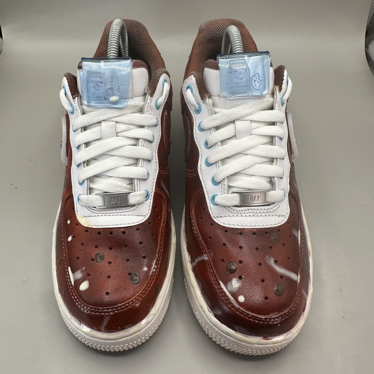 Nike Air Force 1 Low Custom Sneakers “Cookies” N Milk Men display picture 1