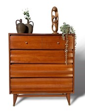 VINTAGE MID CENTURY CHEST OF DRAWERS SOLID CHERRY MAPLE VILAS