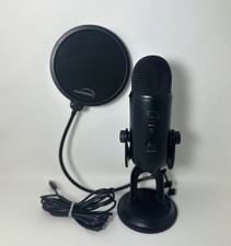 Blue Yeti USB Microphone Black  Pop Filter Podcast Streaming Condenser Mic