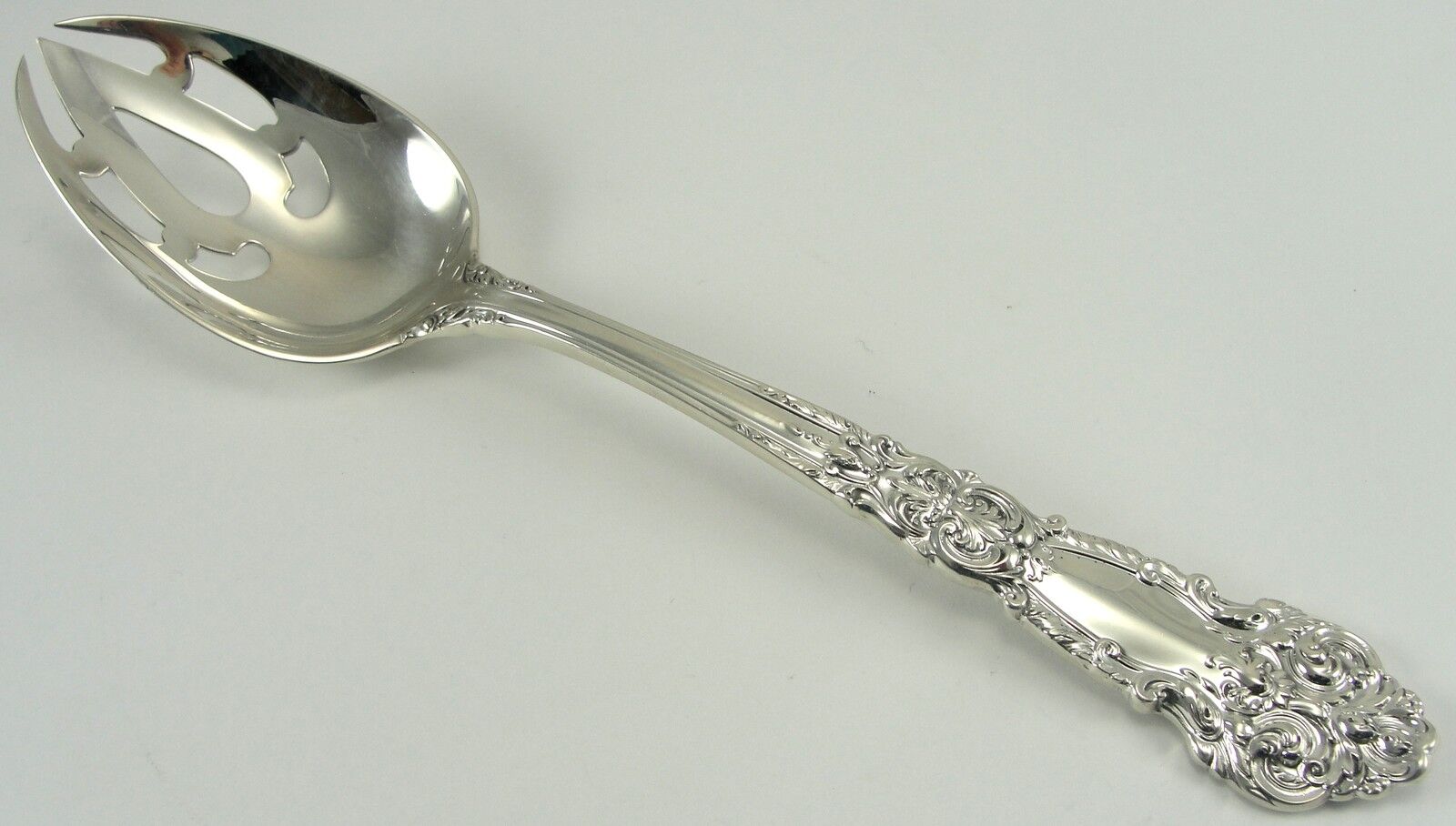 Reed & Barton Sterling Silver Pierced Tablespoon 3-Tine French Renaissance