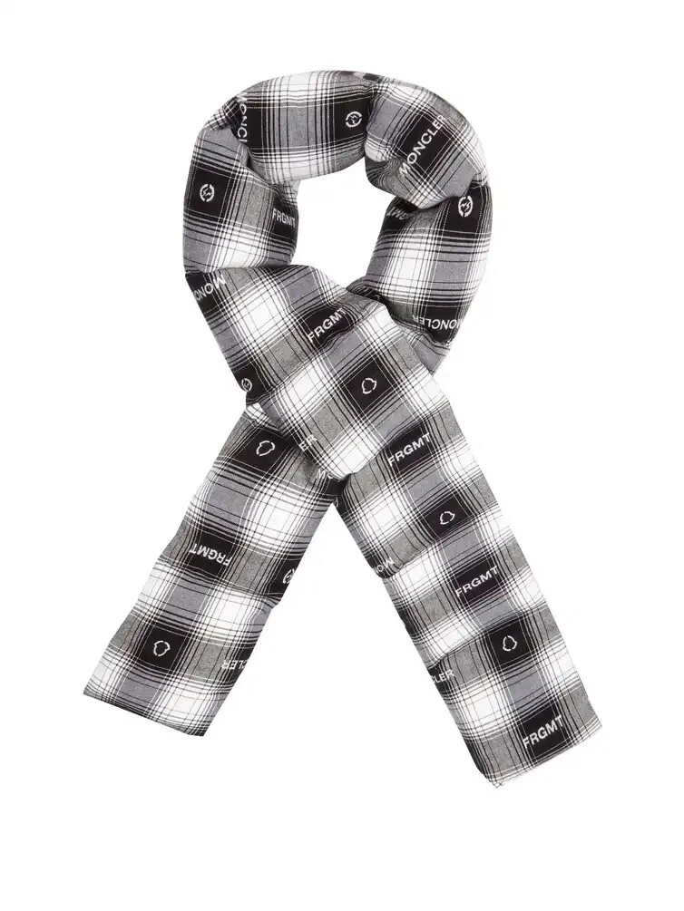 Moncler outlet genius logo