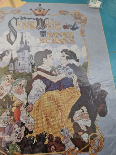 Disney's Snow White "Happily Ever After" Cross Stich Kit 35090 Sealed RARE - Picture 5 of 9