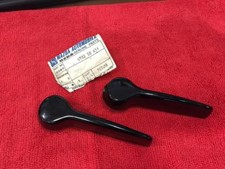 Mazda Bongo 800-100 Window Crank Handle Nos Genuine Japan 1 Pair 0702 58 651 Mazda Bongo 800-100 Window Crank Handle Nos Genuine Japan 1 Pair 0702 58 651