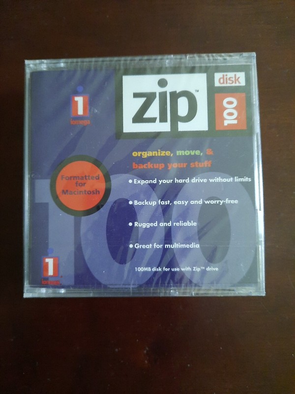 3 pieces iOMEGA 100MB ZIP DISK FORMATTED FOR Macintosh New