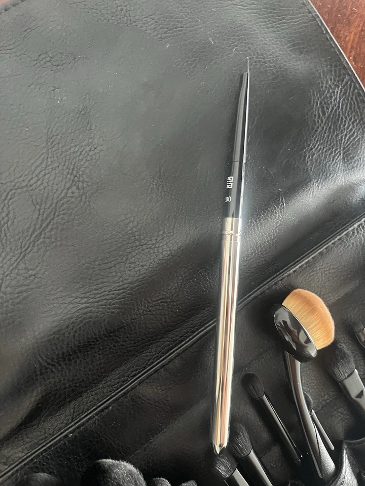 GIVENCHY 18 X Cepillos Profesionales Rostro Ojos Cepillo Cinturón Set Kit con Licuadora NUEVO Foto 4 de 4