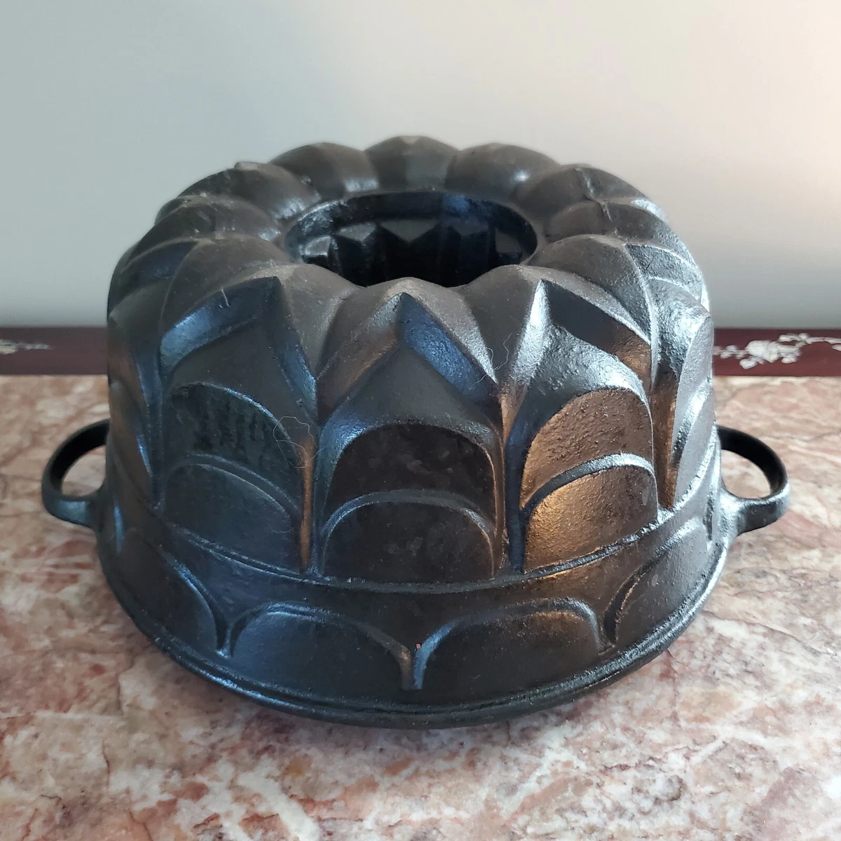 Details 152+ heavy bundt cake pan latest in.eteachers