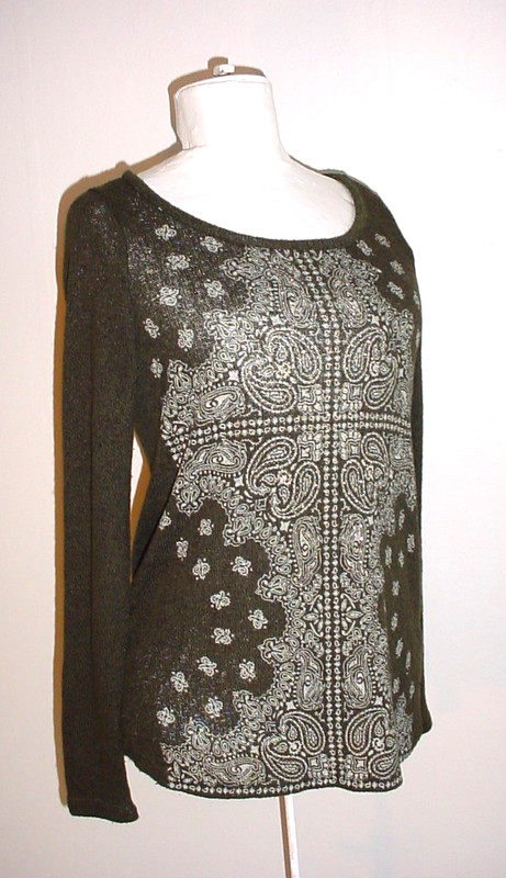 Charlotte Russe Green Long Sleeved Top Size Large JN11126 Thin Knit Bandana
