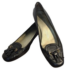 Talbots Black Pebbled Leather Tassel Loafer Pumps Low Block Heel Gold Hardware