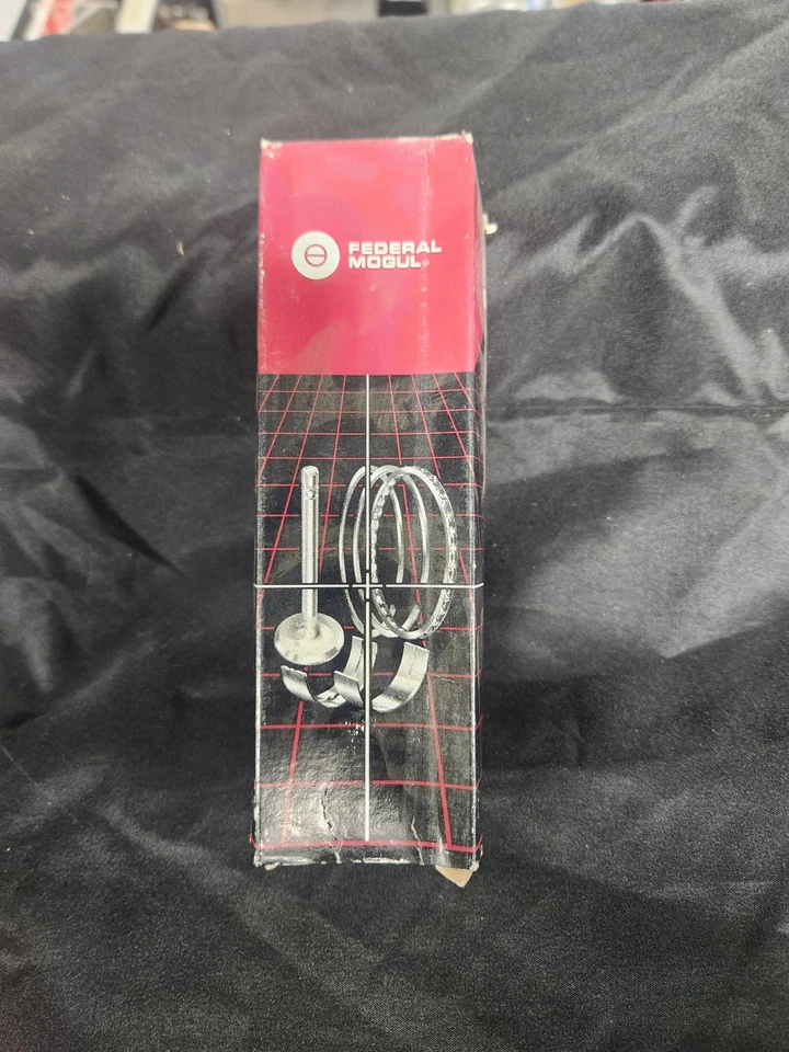 1960-1963 Ford 5.8 L Intake Valve Foto 2 de 4