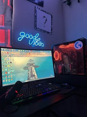 gaming pc setup