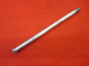 Yamaha XJ 600N, XJ 600S, FZR 600, FZR 500 Hinterradachse A5841