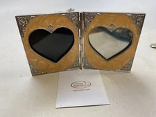 Things Remembered Picture Enamel Heart Frame Folding Swarovski Crystal Beautiful