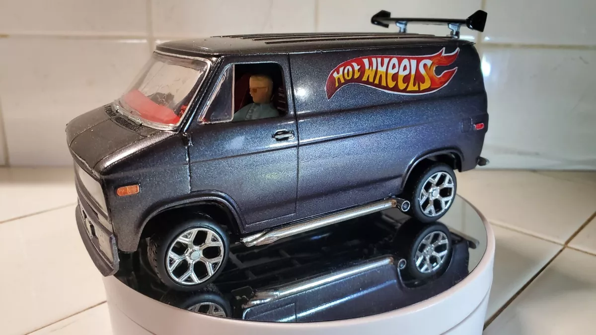 Revell chevy van discount