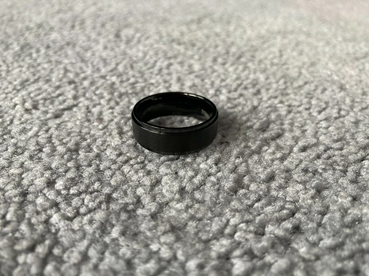Tigrade hotsell titanium ring