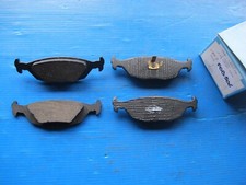 Plaquette de frein Saab 900