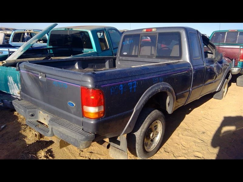 Used Air Cleaner Assembly fits: 1994 Ford Ranger 4.0 Grade A - Image 4 of 4