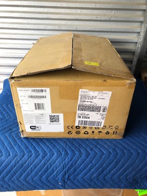 Juniper Networks WLA632-US Dual-radio, 3x3 MIMO wireless access point 