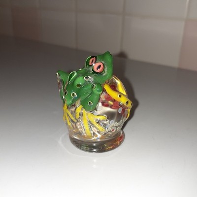 2003 Tisbury Hand Blown Glass FROG Figurine 1.5'' x 2'' tall, Signed & Dated