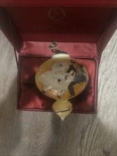 Ne'Qwa Art Glass Ornament -- "Jumping The Broom"-- Annie Lee Artist