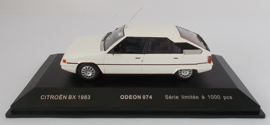 Miniature Citroën BX 1983 blanche 1/43 Odeon 074