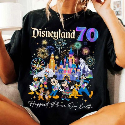  70th Anniversary Party 2026 T Shirt Gift For Friends