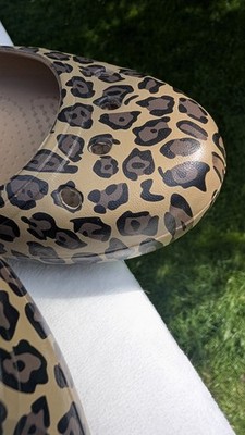 Crocs Kadee Flat Women Size 7 Leopard Print Animal Pattern Brown Black Slip On