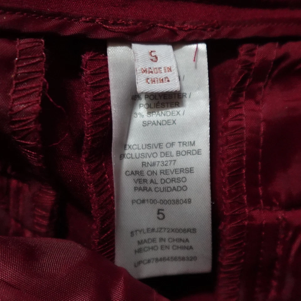 Pantalones Cortos Candie's Para Mujer Talla 5 Rojo Frente Plano Tiro Medio Cremallera Informales Foto 2 de 4