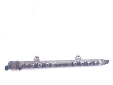 Einspritzleiste Verteiler 30777759 Volvo XC70...