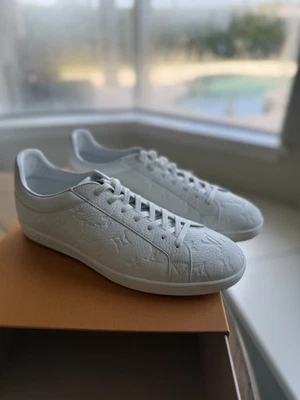 Louis Vuitton White Solid Casual Shoes for Men for sale | eBay display picture 1