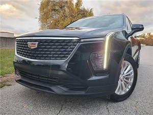 2024 Cadillac XT4 Luxury AWD
