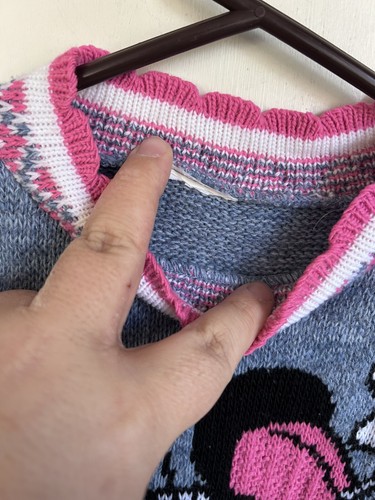 Vintage 90s Mickey and Co Minnie Mouse Sweater Sz: Youth Small Knit Pink Purple - Picture 5 of 5