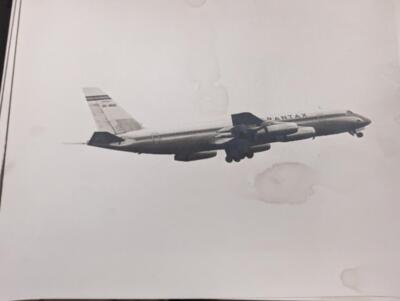 Photograph -  Spantax Airline  Convair  CV-990    10 x 8''