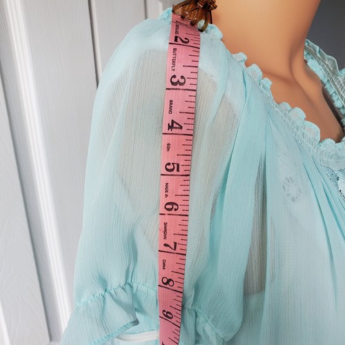 Eyelash Couture Woman's lace detailing Cottagecore blouse Mint Green Size M - Picture 12 of 13