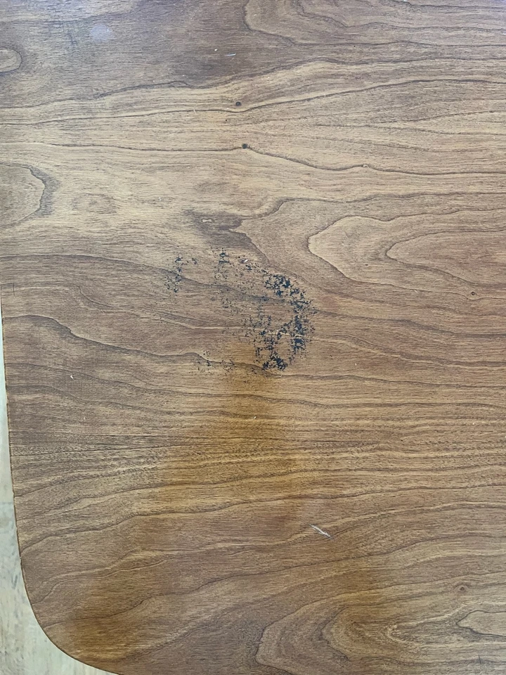 Mesa de comedor extensible moderna de madera de cerezo de mediados de siglo Foto 3 de 4