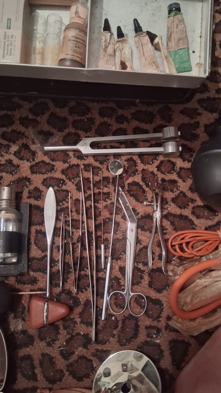 Welch Allyn Vintage Doctor Bag with Medical Instruments, Syringes, Bottles