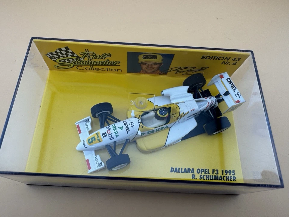 Minichamps 1/43 #5 Ralf Schumacher Dallara Opel F3 1995 German Vice-Champion - Image 4 of 4