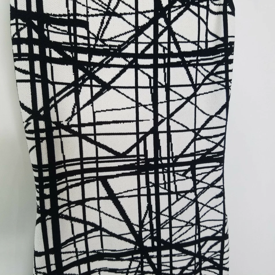 Maxi Vestido XOXO Sin Mangas Largo Bodycon Negro Blanco Elastizado Estampado Geométrico Talla S Foto 3 de 4