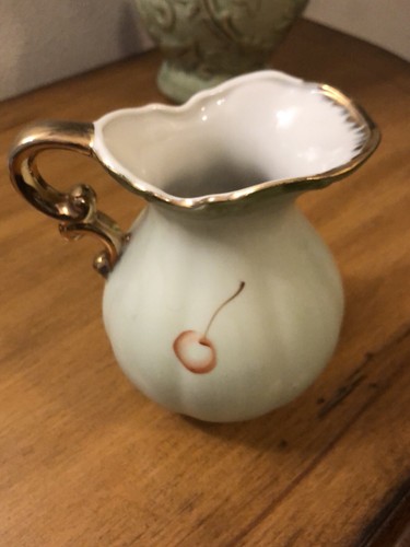 Ruben’s Porcelain Hand Painted Water Pitcher & Wash Basin - Picture 9 of 9