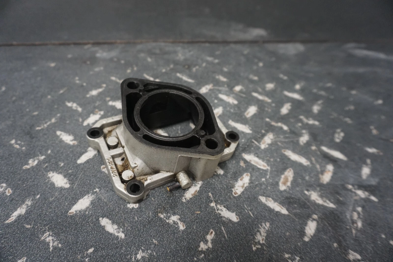 1998-2002 RX GTX XP GSX Sea-Doo OEM Carburetor Reed Cage Adapter Block