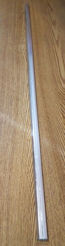 Mercedes E280 W123 Limousine Vorne Fahrer Fenster Chrom Zierleiste