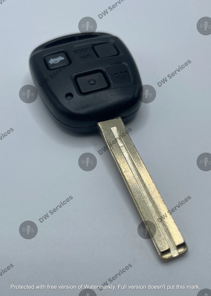 ¡NUEVO! Llave remota de entrada sin llave Lexus FOB 4C HOJA LARGA ES300/GS300/SC300/400/LX47 Foto 4 de 4