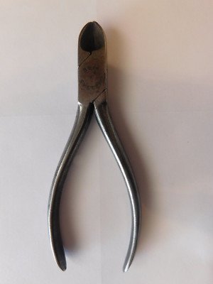 VINTAGE F.E. LINDSTROM ESKILSTUNA SWEDEN CUTTERS PLIER BELL SYSTEM I-R-11-34