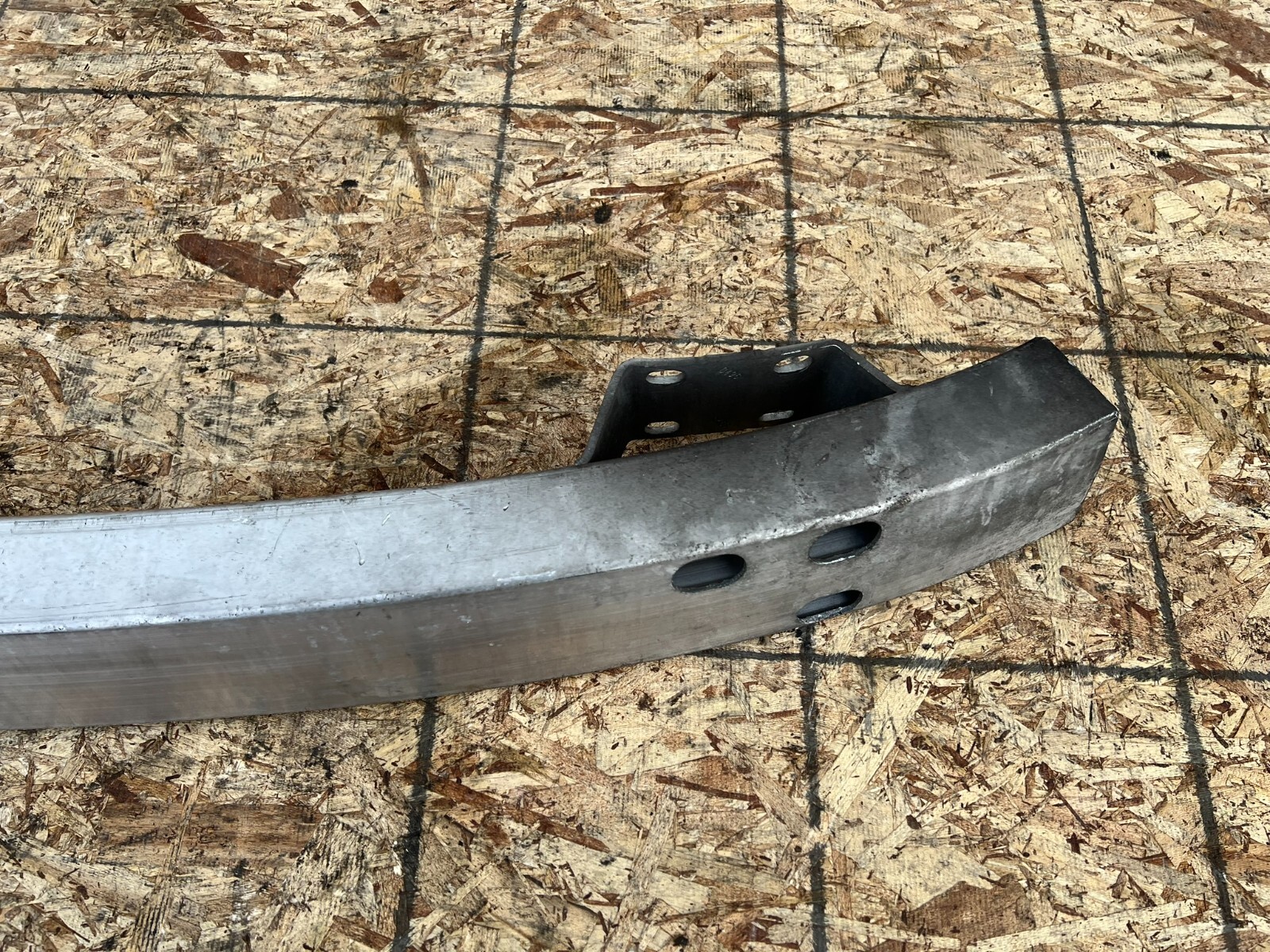 REAR BUMPER REINFORCEMENT REBAR ASSEMBLY OEM 44K 14-19 MASERATI GHIBLI S Q4